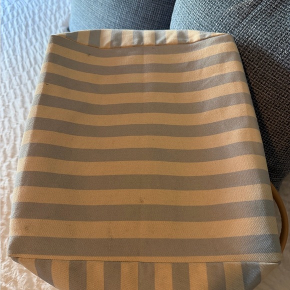 Poppy & Peonies Amalfi Stripe Beach Bound Tote - Picture 3 of 7